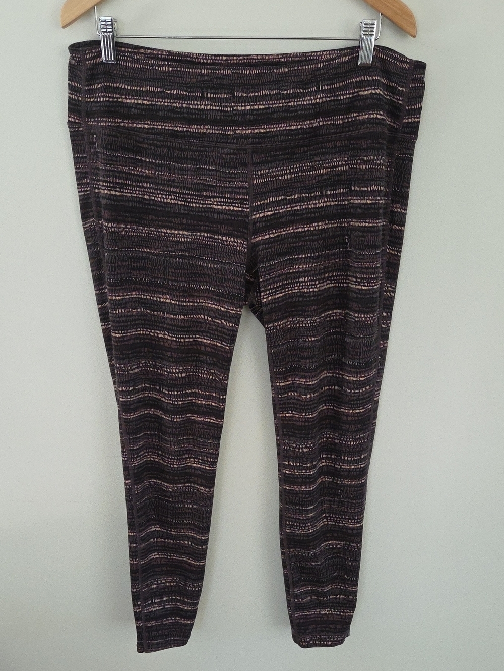 Athleta Black Neutral Browns And Black Horizontal Pattern Leggings Size 1X